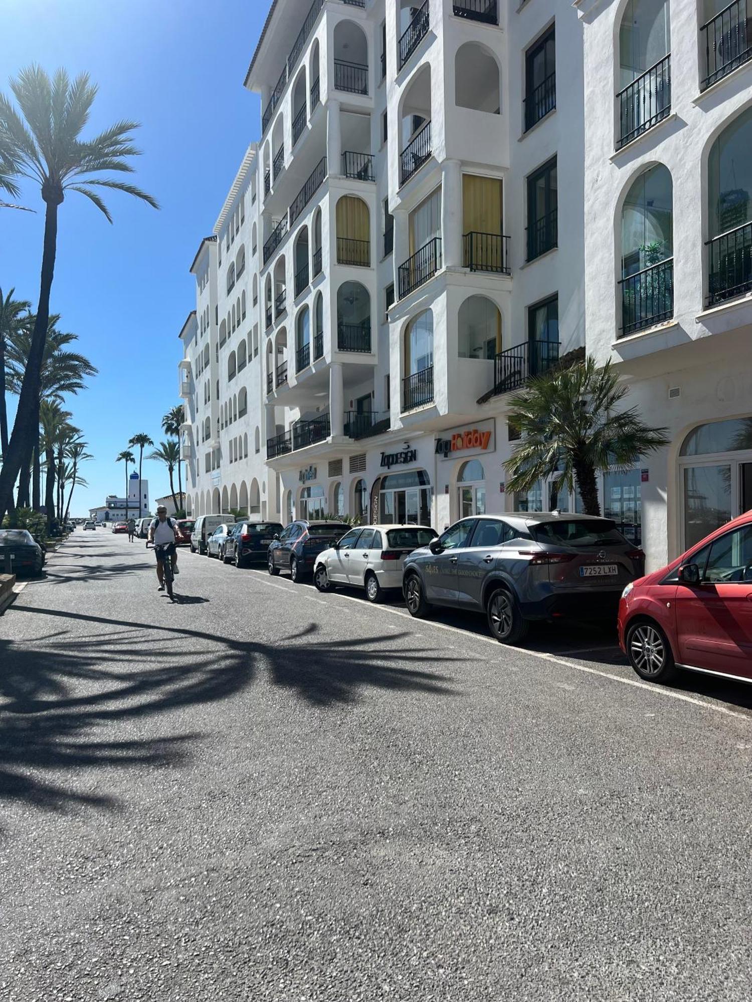 Palm Beach Apartment In La Duquesa Manilva Exterior photo